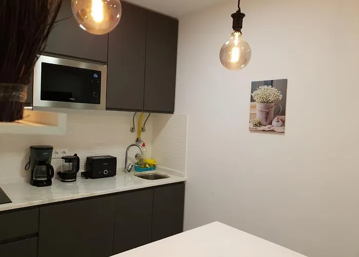 Beco's House - Suits